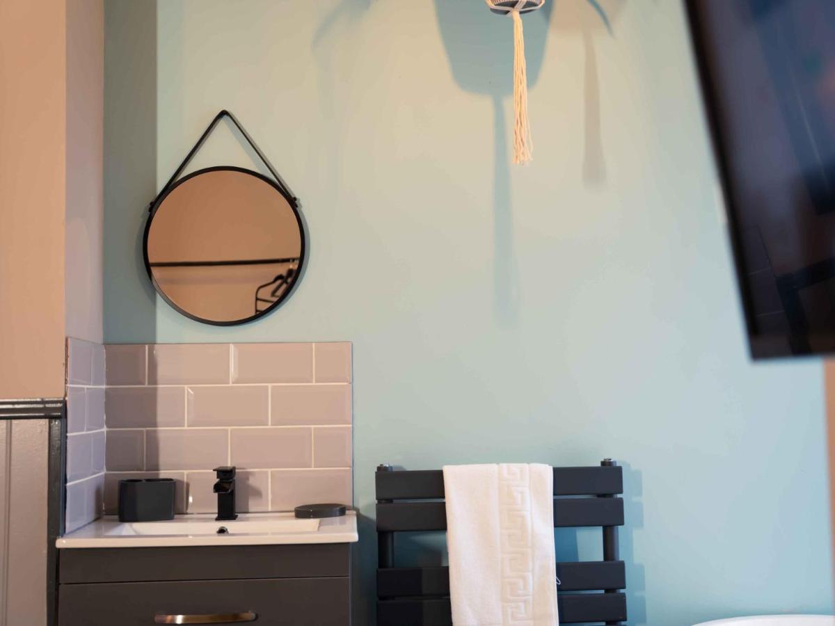 סקארבורו Pass The Keys Amazing, Newly Renovated 5Bedroom House Sleeps 10 מראה חיצוני תמונה