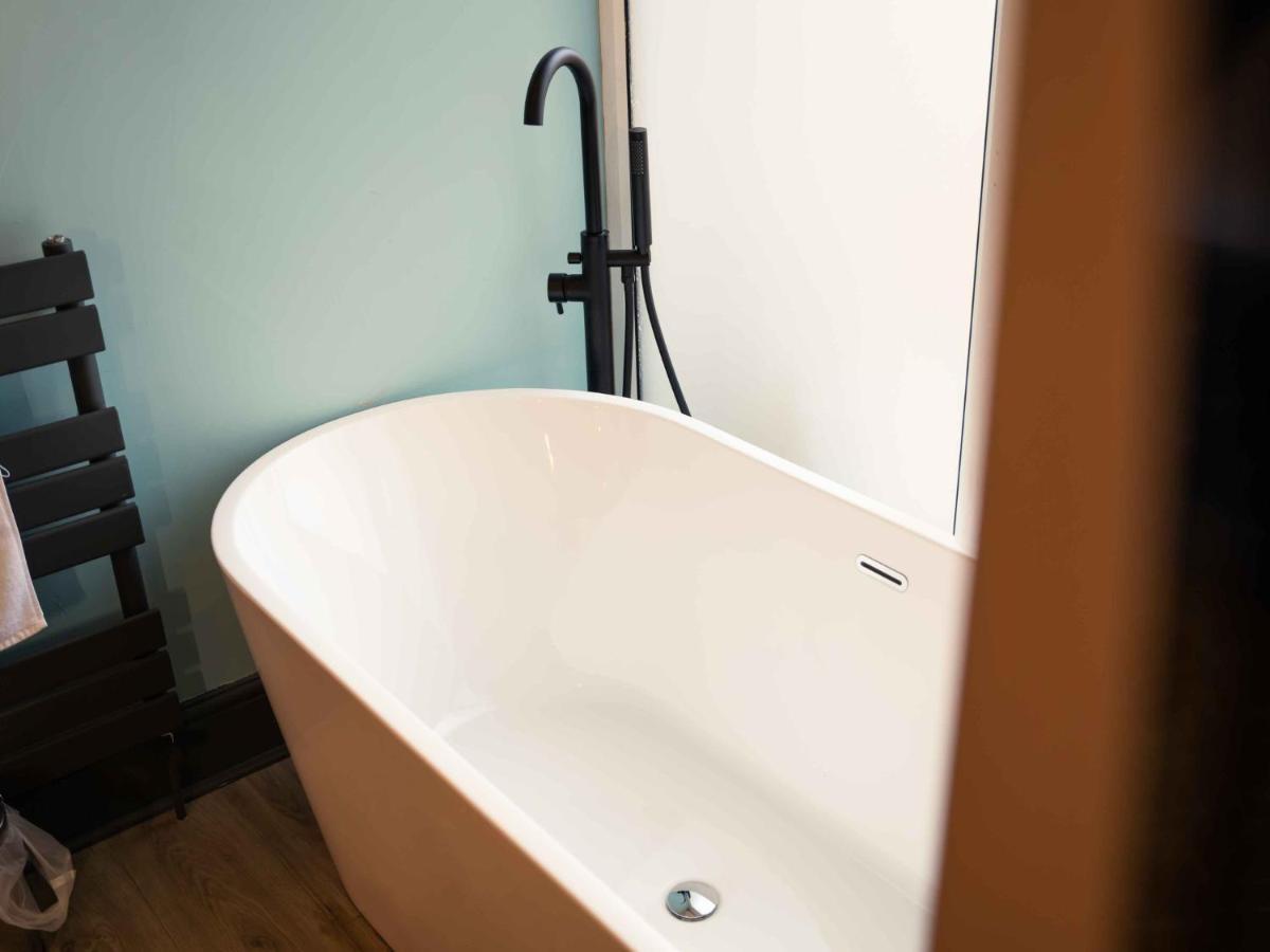 סקארבורו Pass The Keys Amazing, Newly Renovated 5Bedroom House Sleeps 10 מראה חיצוני תמונה