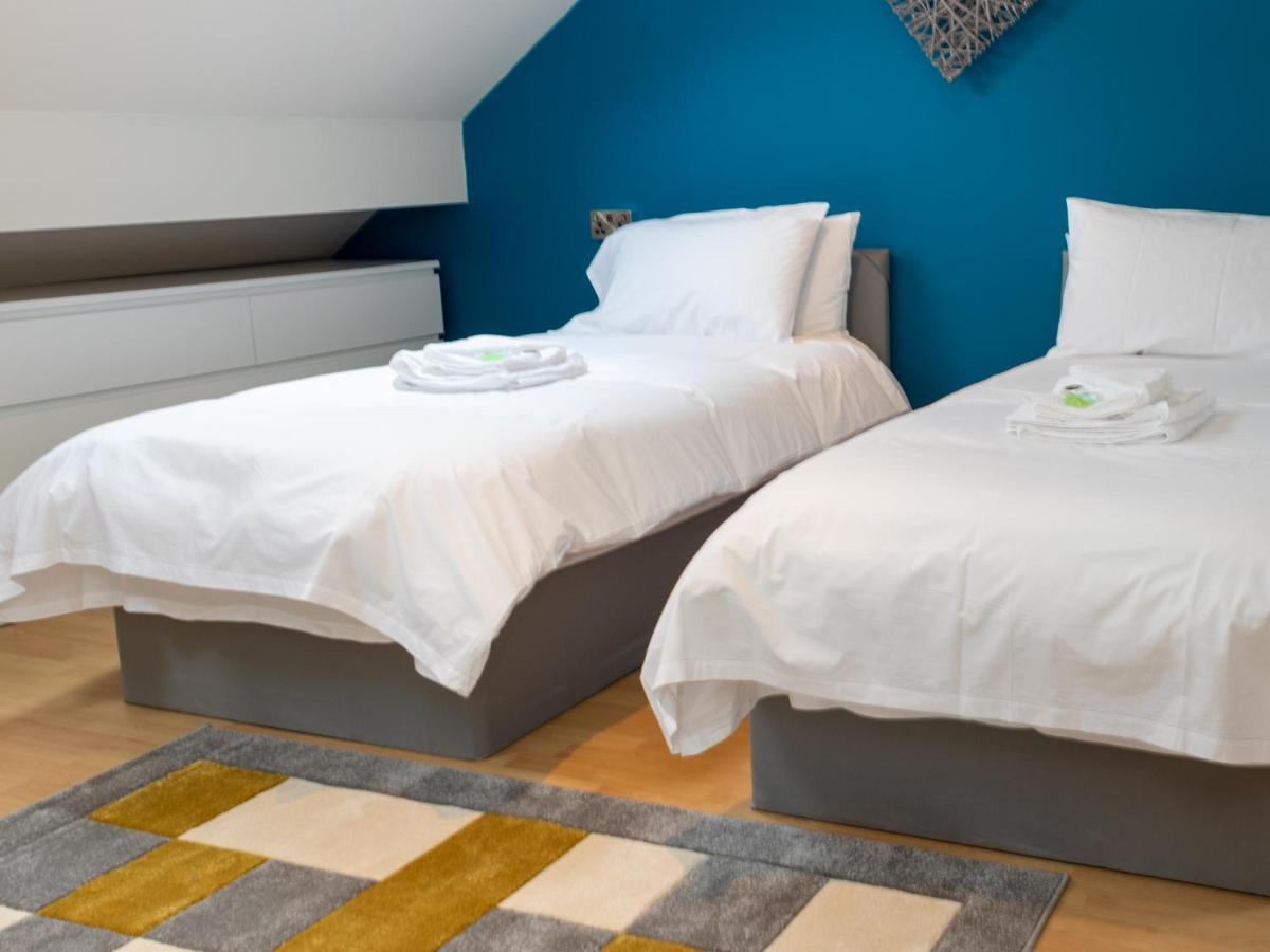 סקארבורו Pass The Keys Amazing, Newly Renovated 5Bedroom House Sleeps 10 מראה חיצוני תמונה