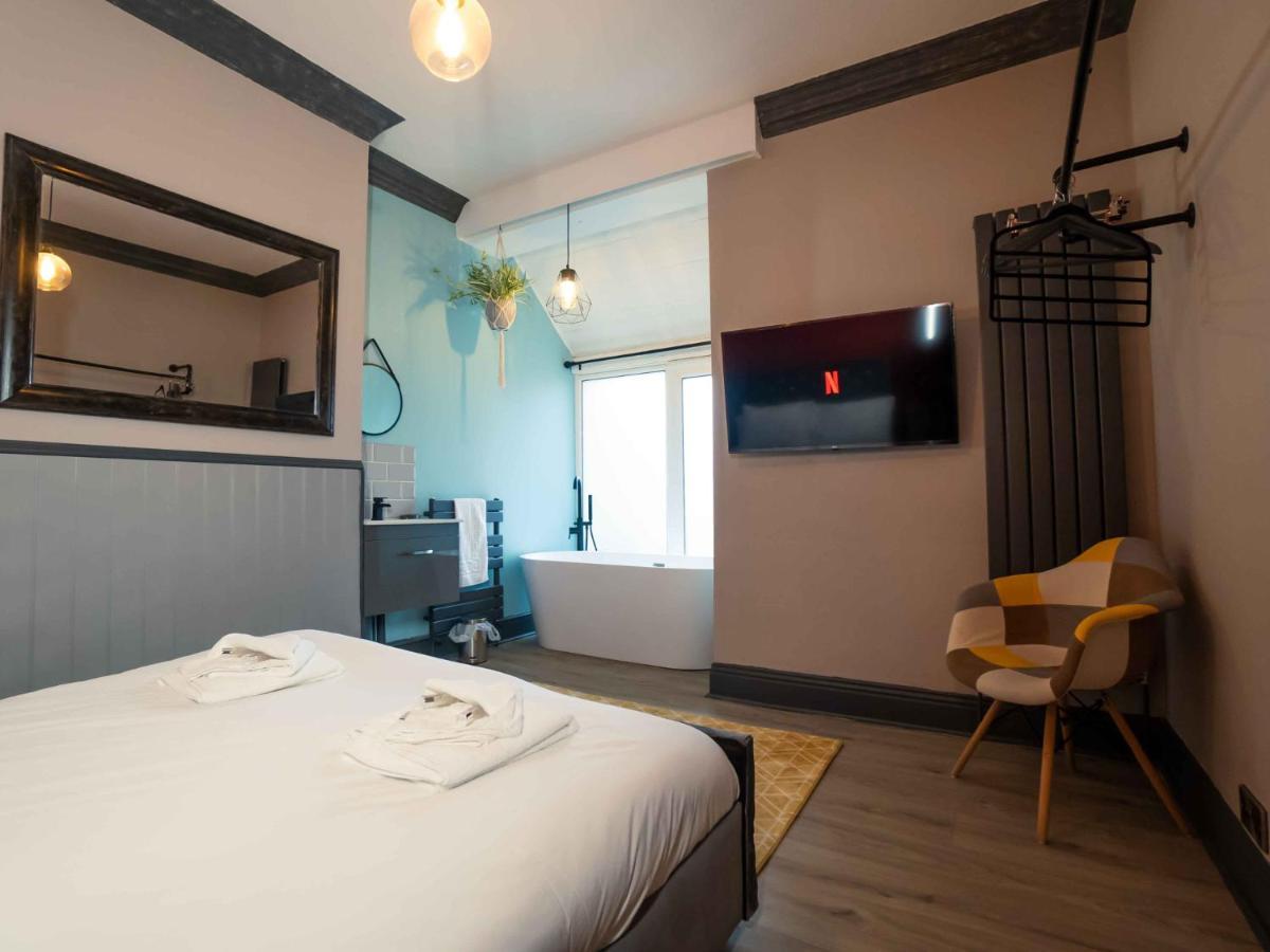 סקארבורו Pass The Keys Amazing, Newly Renovated 5Bedroom House Sleeps 10 מראה חיצוני תמונה
